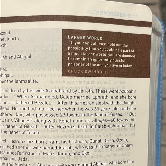 Student Bible with Blue Cover - Picture 6 of 7